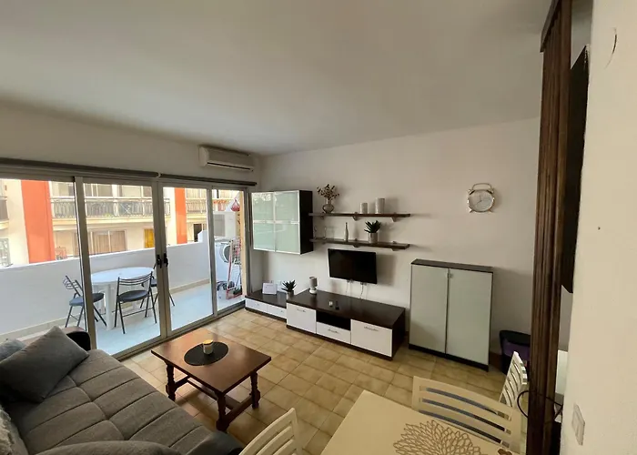 Town Cerca Playa Arenal *